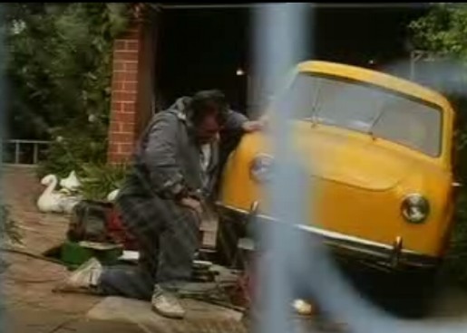 Tommy Dysart in Yellow Pages Goggomobil TV commercial