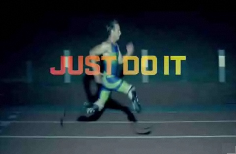 Geldschieter Op tijd Inzet Nike Bottled Courage for Beijing Olympics - Postkiwi